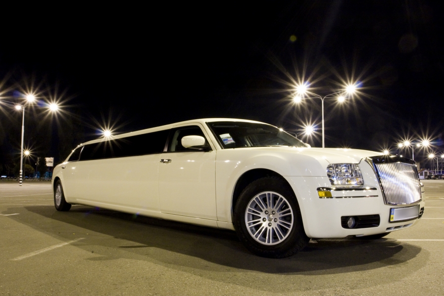 аренда Chrysler 300c Phantom в Харькове аренда Chrysler 300c Phantom в Харькове